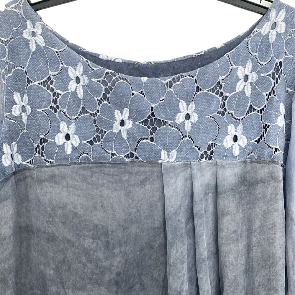 Amanti Silk Floral Embroidered Sheer 3/4 Sleeve Blouse - Picture 2 of 9